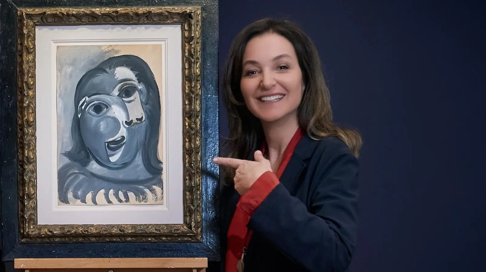 Péri Cochin devant un Picasso